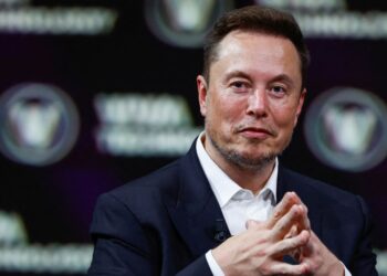 Tesla analyst remarks of Musk’s massive salary vote, “It’s all roses and rainbows today in Austin.”