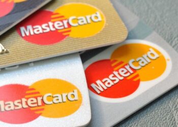 Commerzbank says it’s a good idea to purchase Mastercard stock