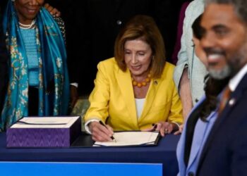 West Virginia Democrats strive to reset party expectations at the state convention
