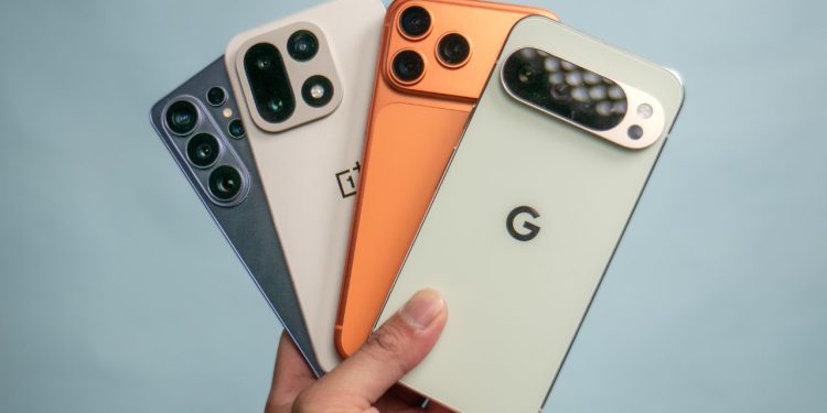 2026 Flagship Smartphone Comparison