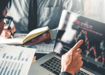 Forex Broker vs Stock Broker: Key Differences Every Investor Should Know